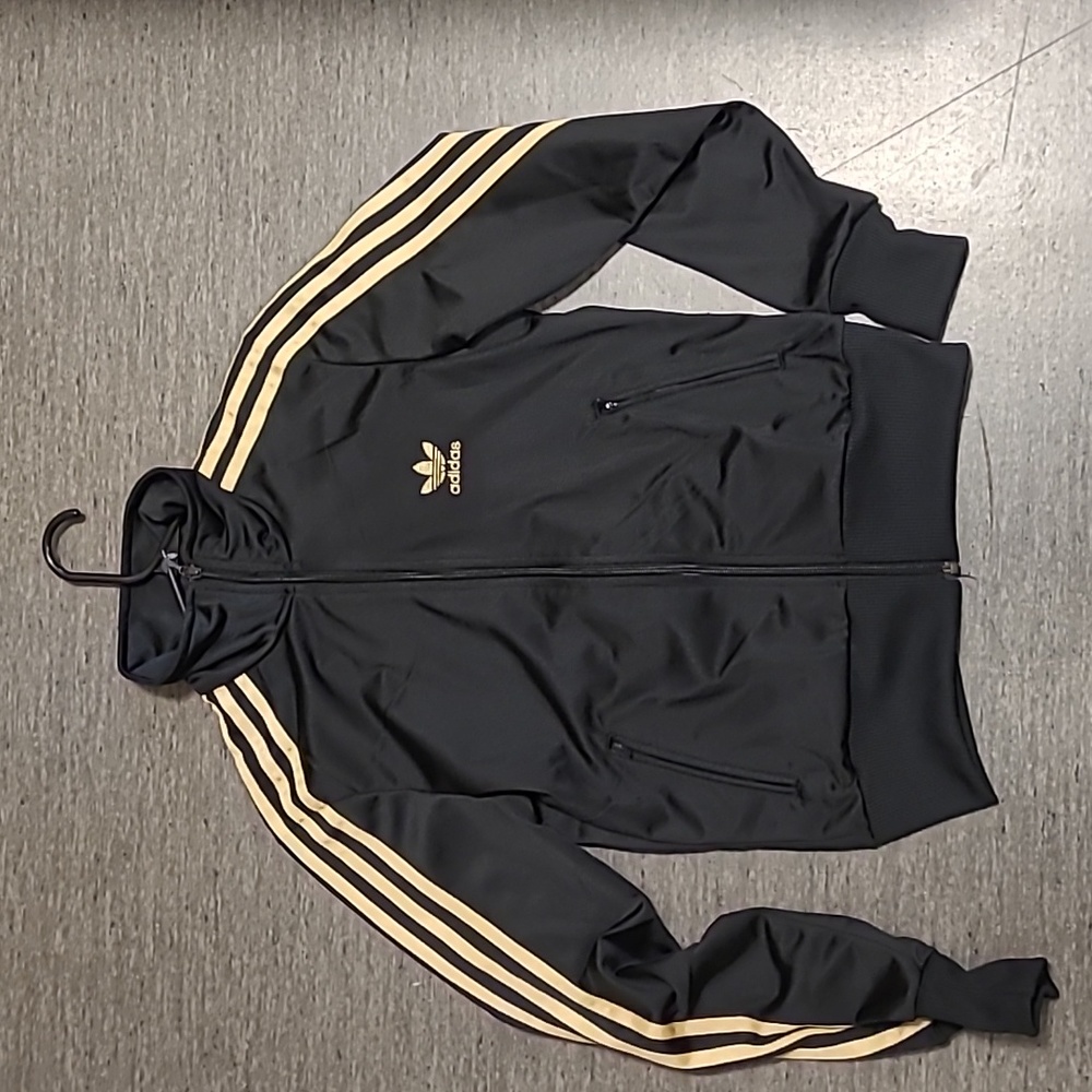 👌Adidas OG Track jacket.  S